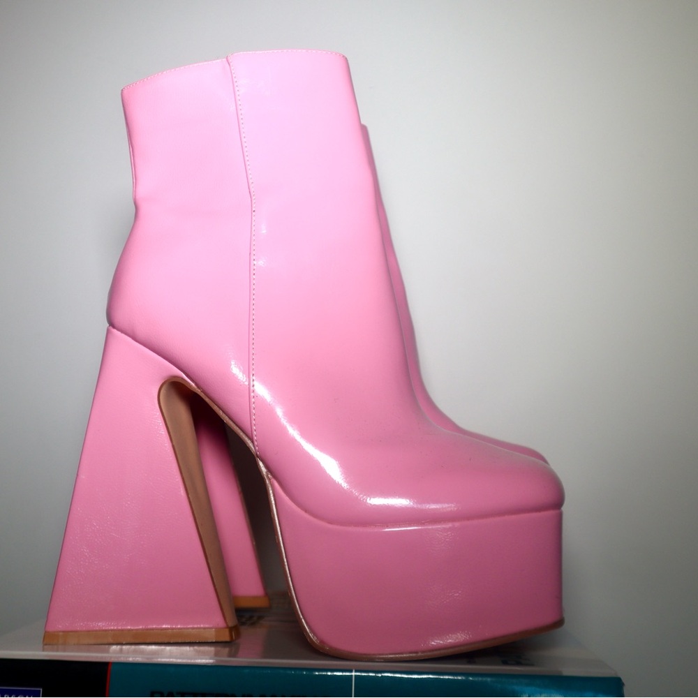 pink ankle boots